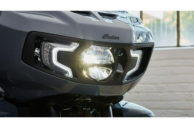 2024 Indian Pursuit® Dark Horse® with PowerBand Audio Package