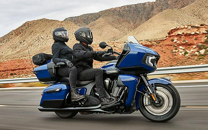 2024 Indian Pursuit® Dark Horse® with PowerBand Audio Package