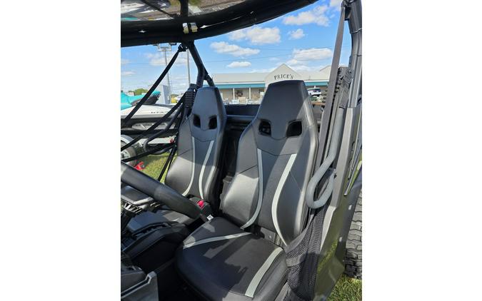 2024 Can-Am Maverick™ Trail DPS™ 700
