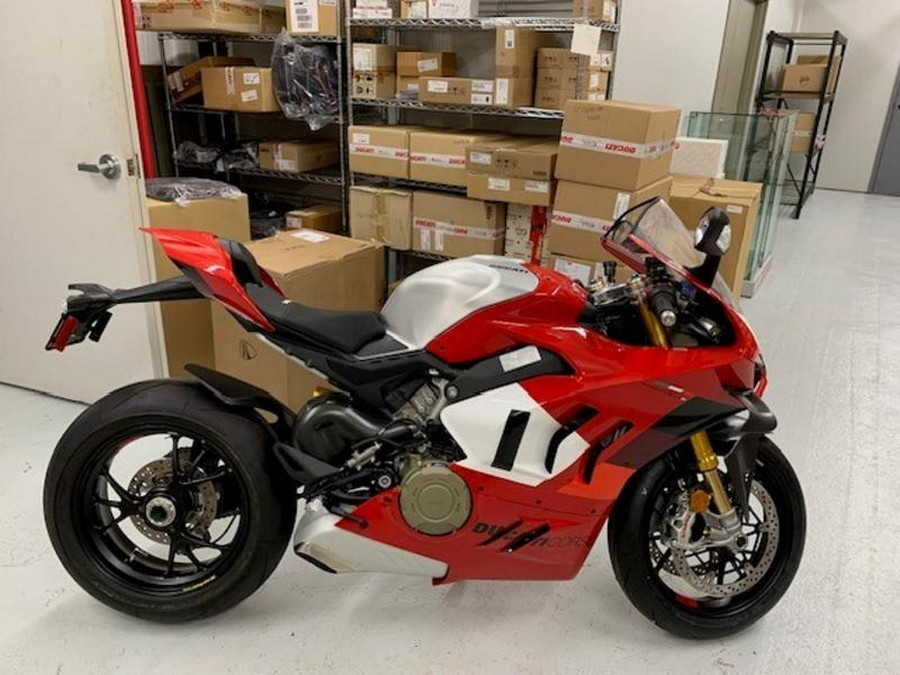 2024 Ducati Panigale V4 R Livery