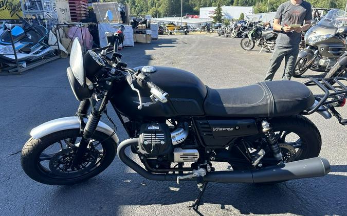 2017 Moto Guzzi V7 III Stone