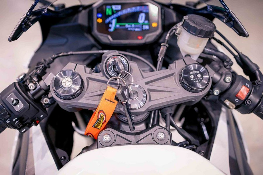 2025 Kawasaki Ninja® ZX™-6R ABS