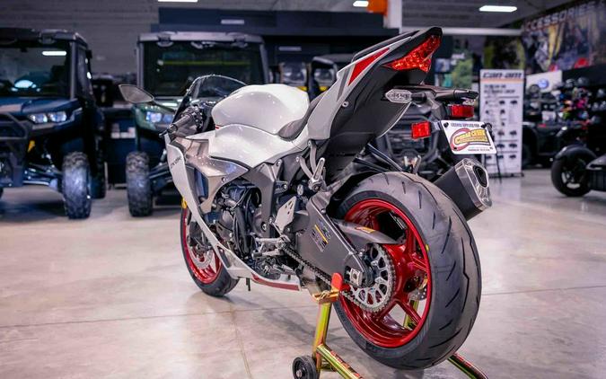 2025 Kawasaki Ninja® ZX™-6R ABS