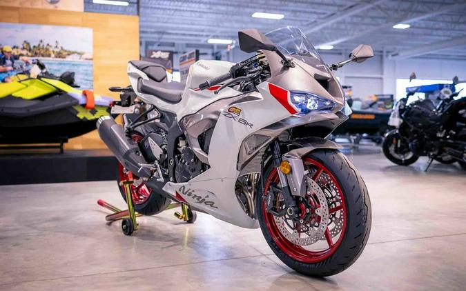 2025 Kawasaki Ninja® ZX™-6R ABS