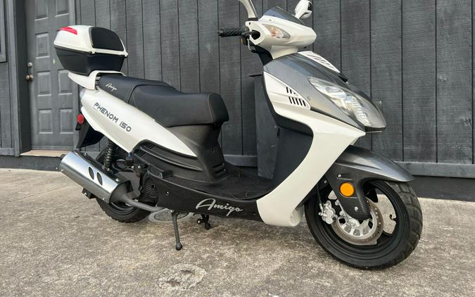2022 Amigo Phenom 150