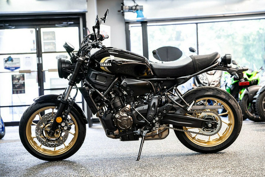 2026 Yamaha XSR 700