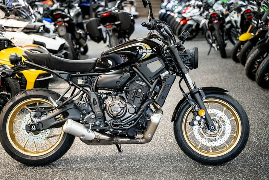 2026 Yamaha XSR 700