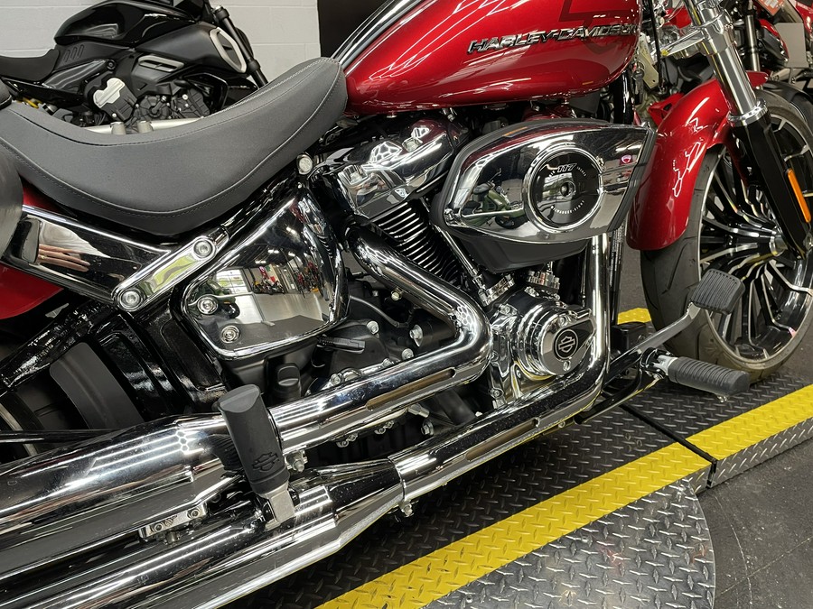 2025 Harley-Davidson® Breakout®