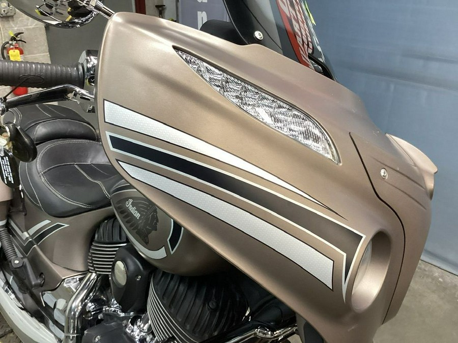 2018 Indian Motorcycle® Chieftain® Limited ABS Bronze Smoke with Graphics