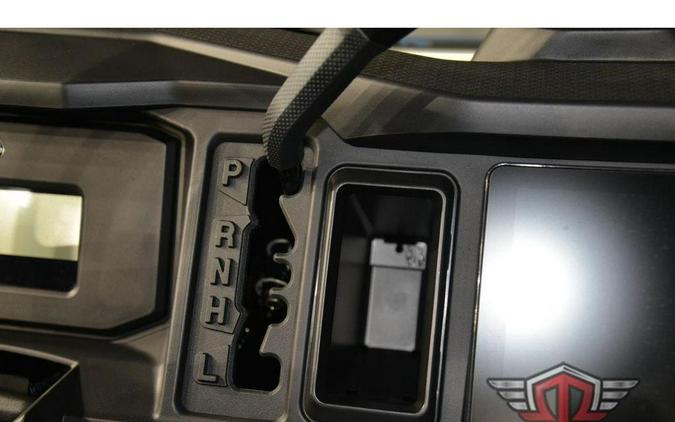 2026 Can-Am Defender MAX XT HD11 With 10.25 in. Infotainment