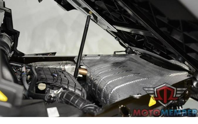 2026 Can-Am Defender MAX XT HD11 With 10.25 in. Infotainment