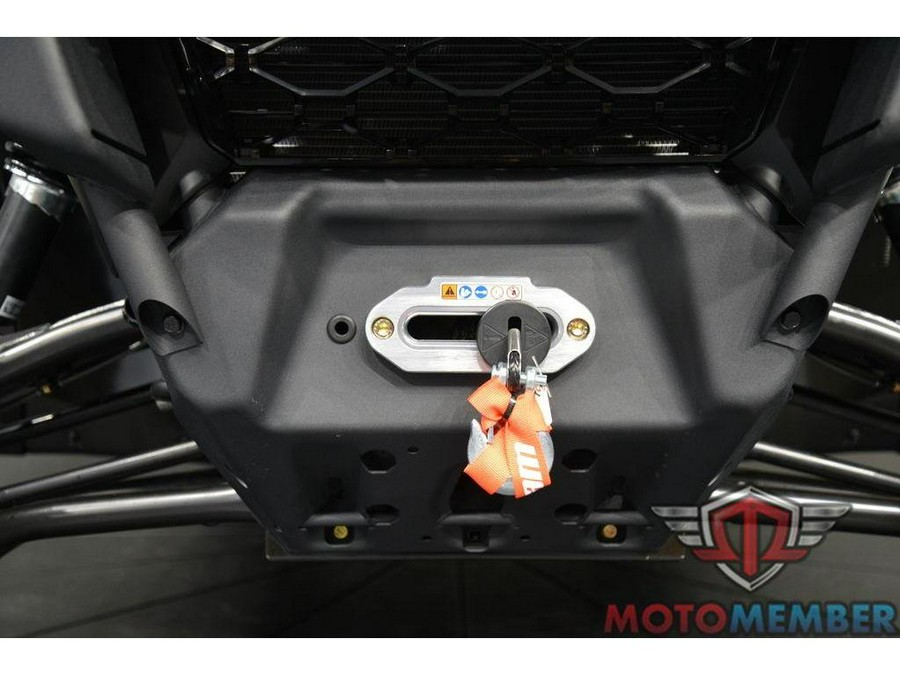 2026 Can-Am Defender MAX XT HD11 With 10.25 in. Infotainment