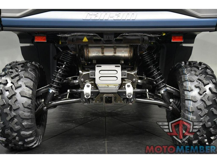 2026 Can-Am Defender MAX XT HD11 With 10.25 in. Infotainment