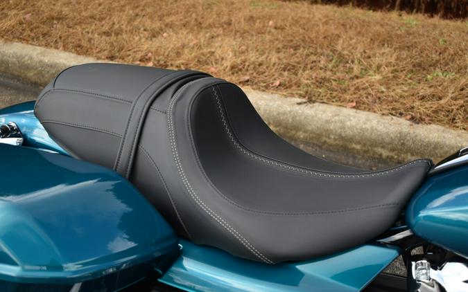 2026 Harley-Davidson Street Glide® – Iconic Bagger Style