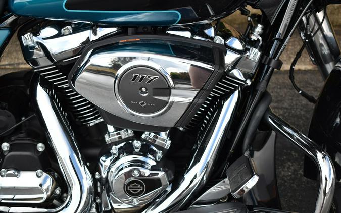 2026 Harley-Davidson Street Glide® – Iconic Bagger Style