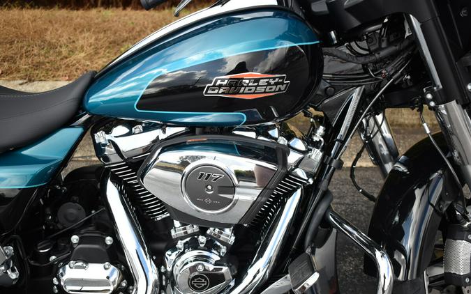 2026 Harley-Davidson Street Glide® – Iconic Bagger Style