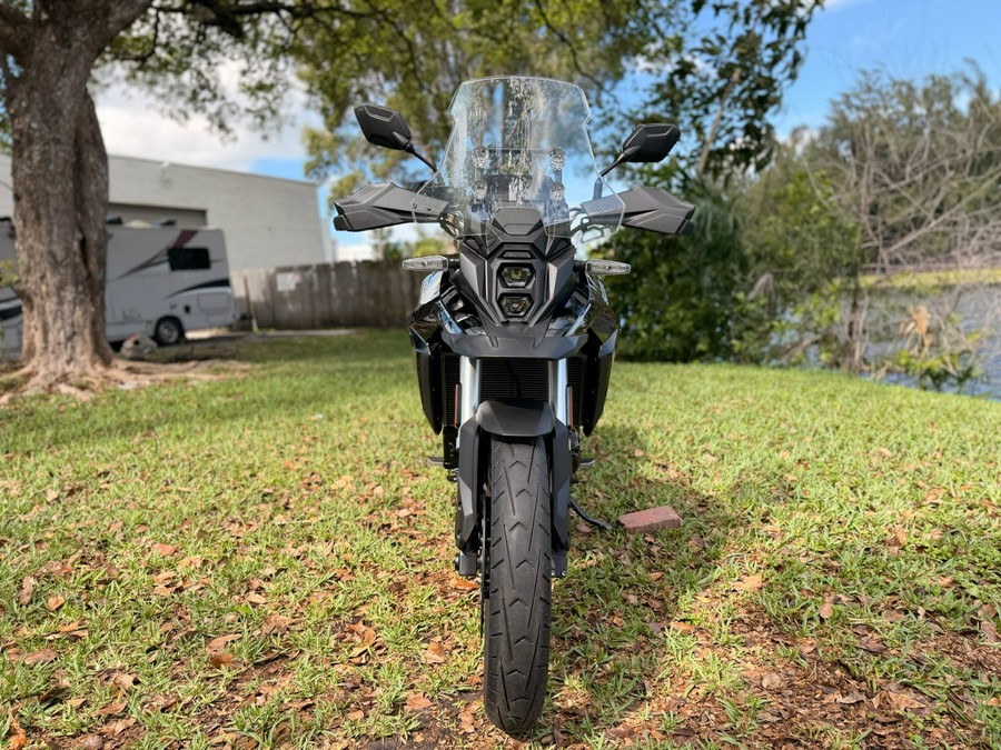2024 Suzuki Motor of America Inc. V-Strom 800 Touring