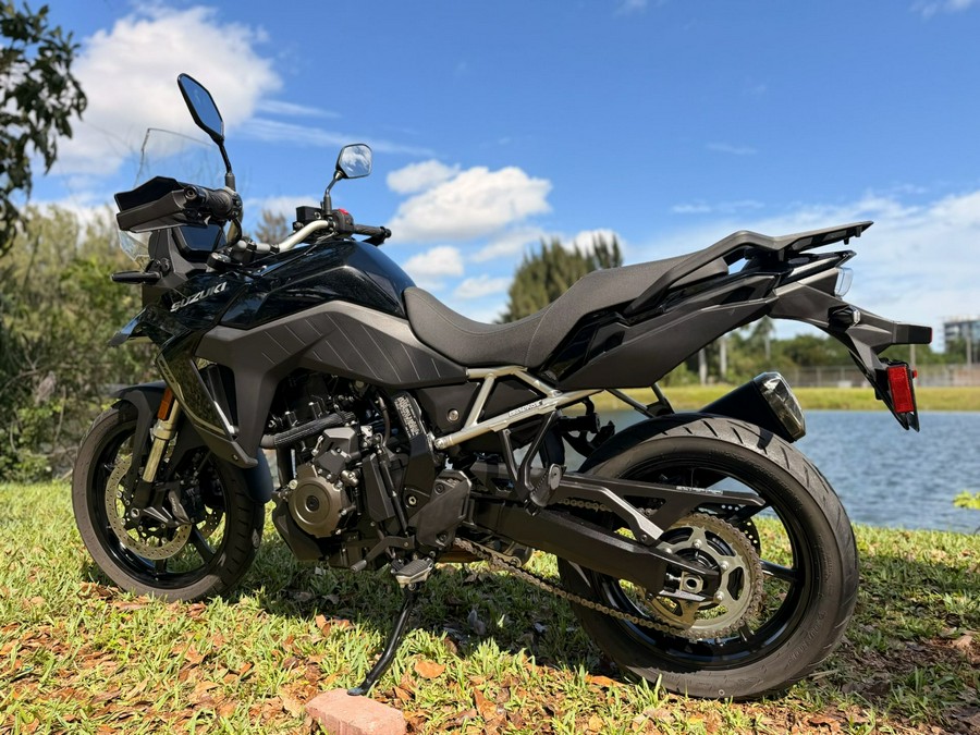 2024 Suzuki Motor of America Inc. V-Strom 800 Touring