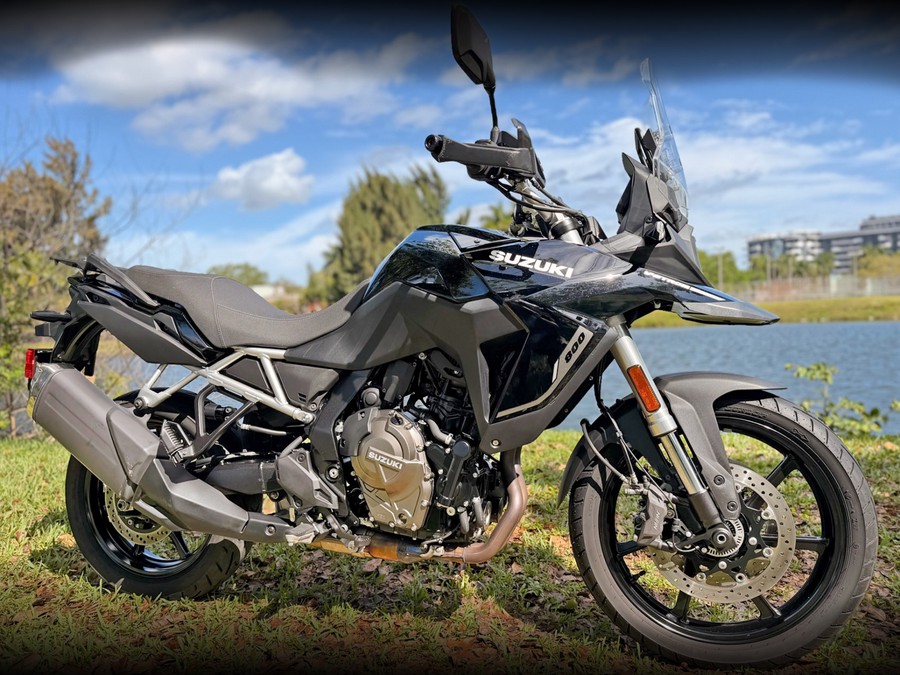 2024 Suzuki Motor of America Inc. V-Strom 800 Touring