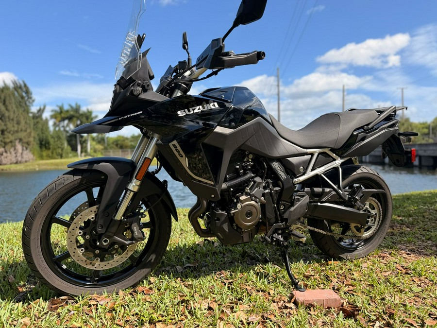 2024 Suzuki Motor of America Inc. V-Strom 800 Touring