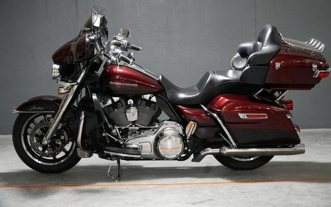 2015 Harley-Davidson® FLHTKL - Ultra Limited Low