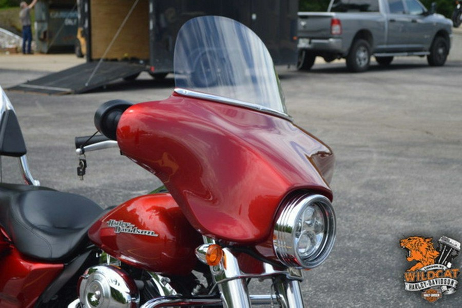 2013 Harley-Davidson FLHX - Street Glide