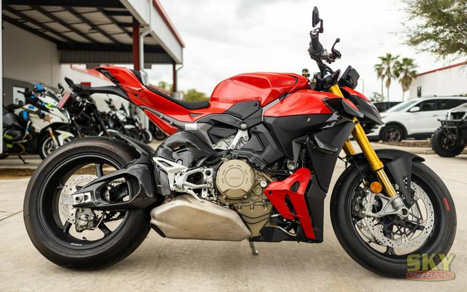 2025 Ducati Streetfighter V4 S