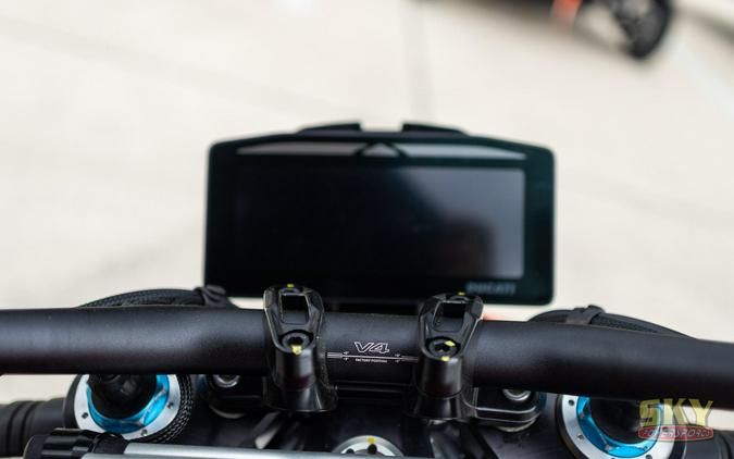 2025 Ducati Streetfighter V4 S