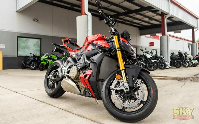 2025 Ducati Streetfighter V4 S