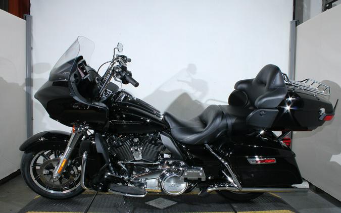 Used 2019 Harley-Davidson Road Glide Ultra Grand American Touring FLTRU Motorcycle For Sale In Miami, Florida