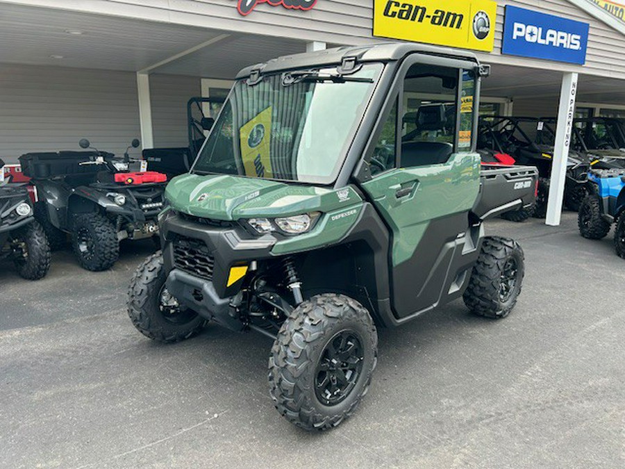 2024 Can-Am DEFENDER DPS CAB HD9