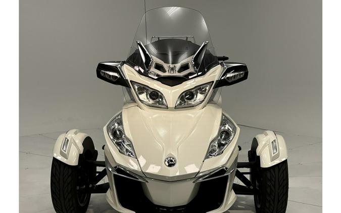 2014 Can-Am Spyder RT Limited (SE6)