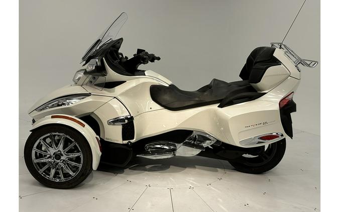 2014 Can-Am Spyder RT Limited (SE6)