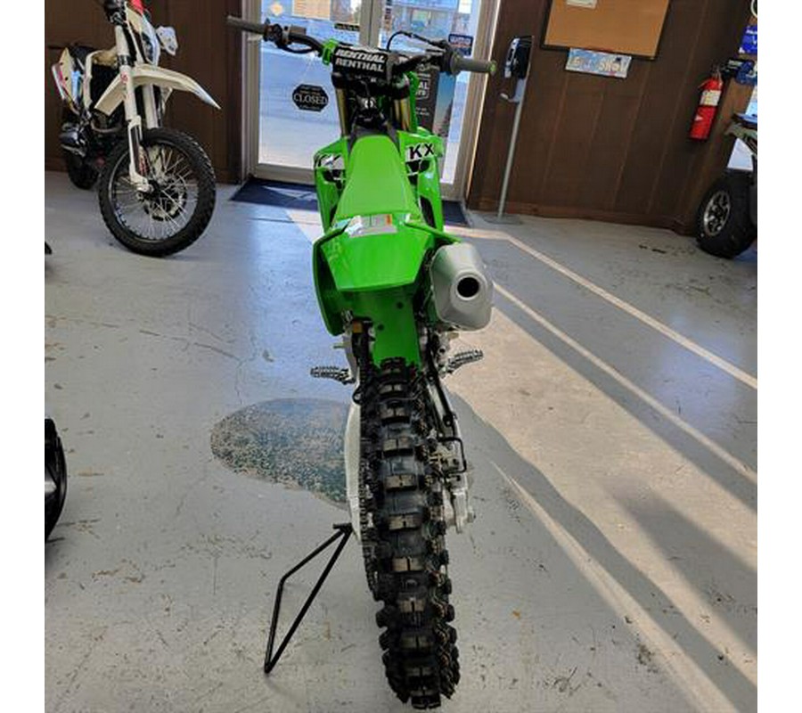 2025 Kawasaki KX 450
