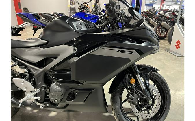 2025 Yamaha YZF R3