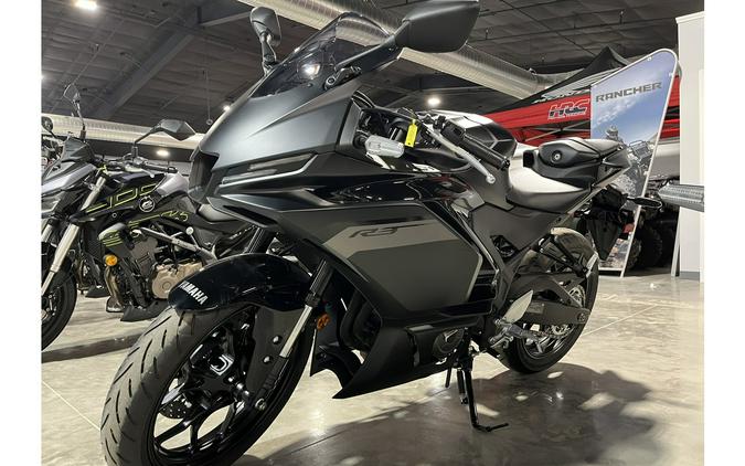 2025 Yamaha YZF R3