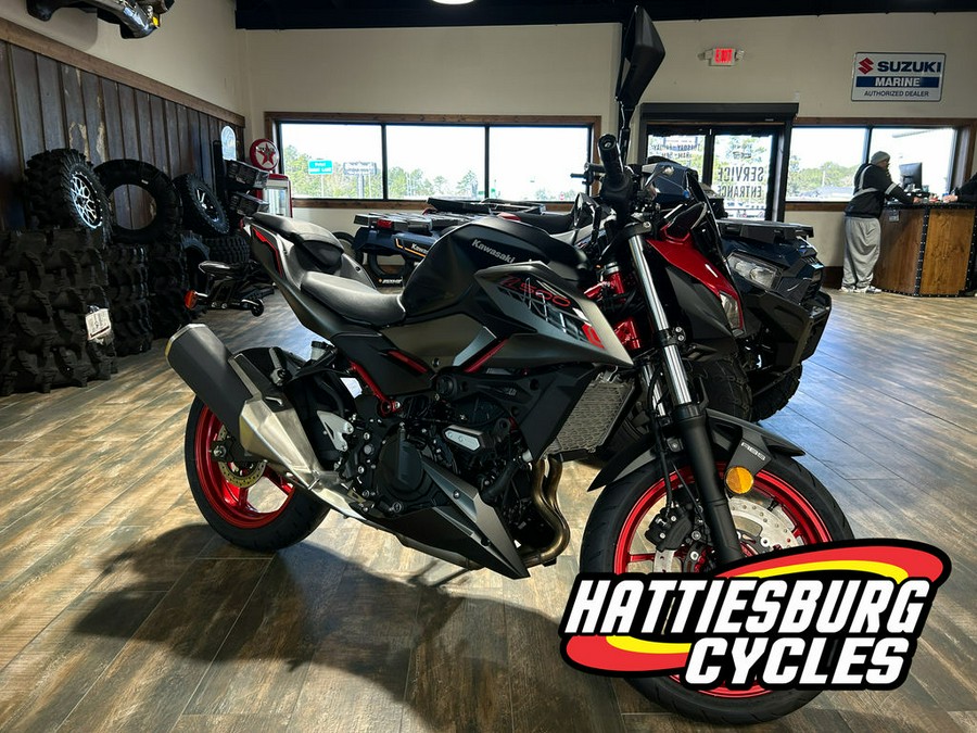 2025 Kawasaki Z500 SE ABS