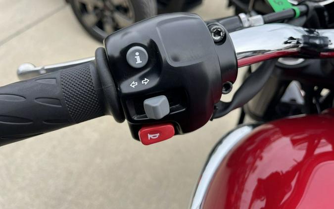 2023 Triumph Bonneville T100 Carnival Red Fusion White