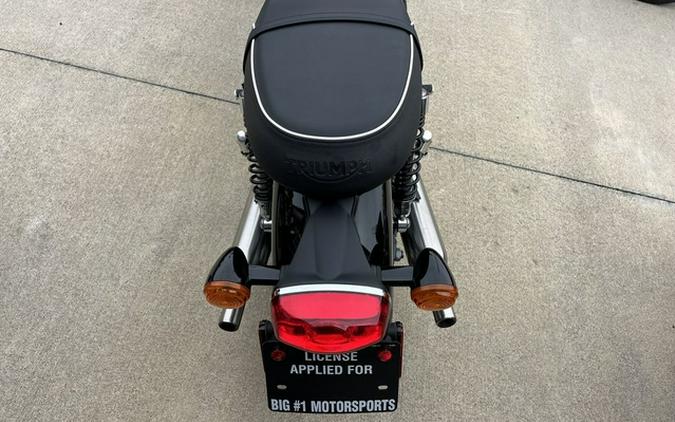 2023 Triumph Bonneville T100 Carnival Red Fusion White