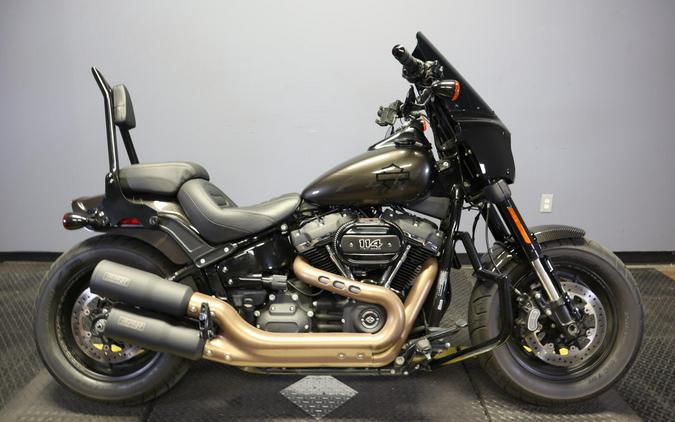 2020 Harley-Davidson Fat Bob 114 River Rock Gray Denim