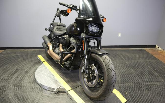 2020 Harley-Davidson Fat Bob 114 River Rock Gray Denim