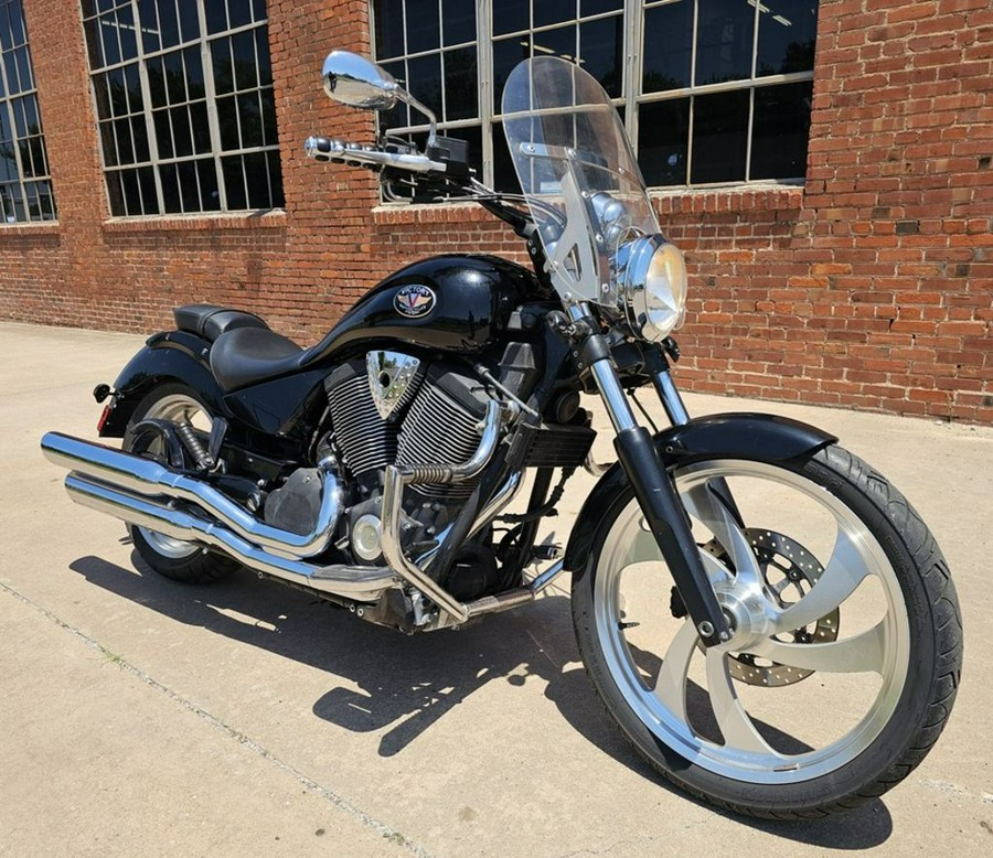 2005 Victory Vegas™ 8-Ball