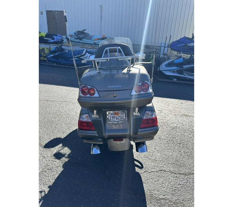 2008 Honda® Gold Wing® Airbag