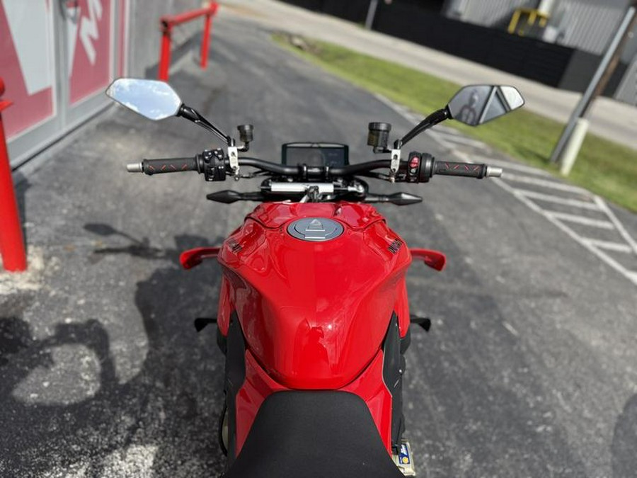 2025 Ducati Streetfighter V4 Ducati Red
