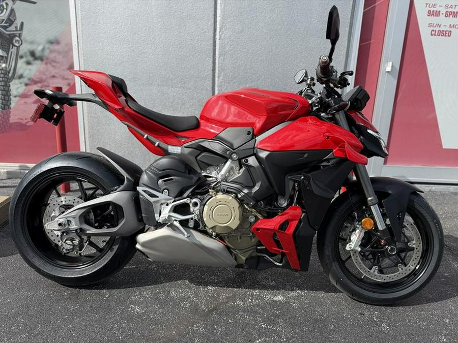 2025 Ducati Streetfighter V4 Ducati Red