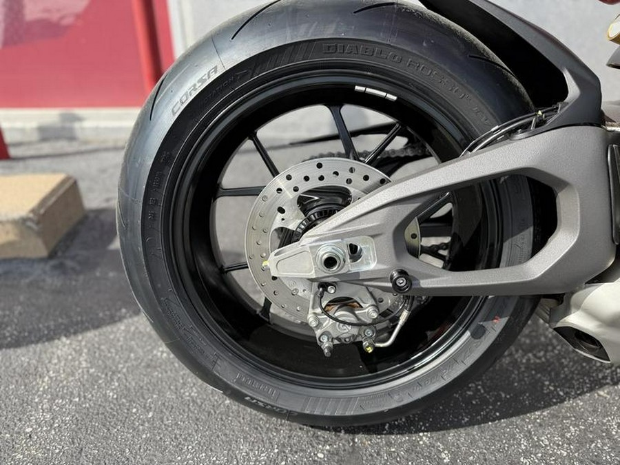 2025 Ducati Streetfighter V4 Ducati Red