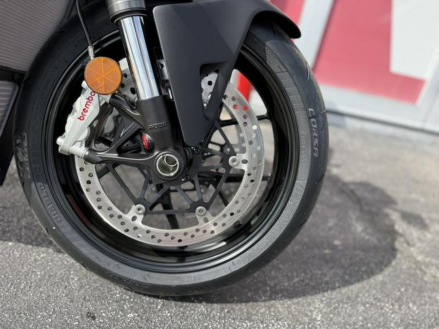 2025 Ducati Streetfighter V4 Ducati Red