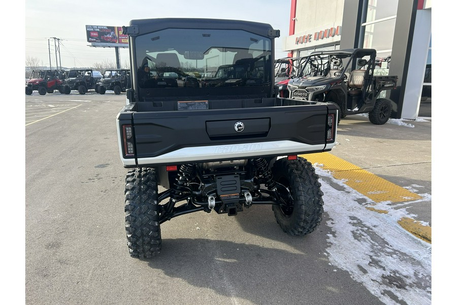2026 Can-Am SSV DEF LTD 65 HD11 WH HB 26 Limited HD11