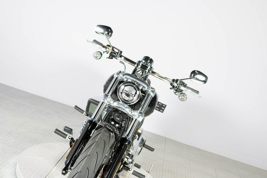 2026 Harley-Davidson Breakout