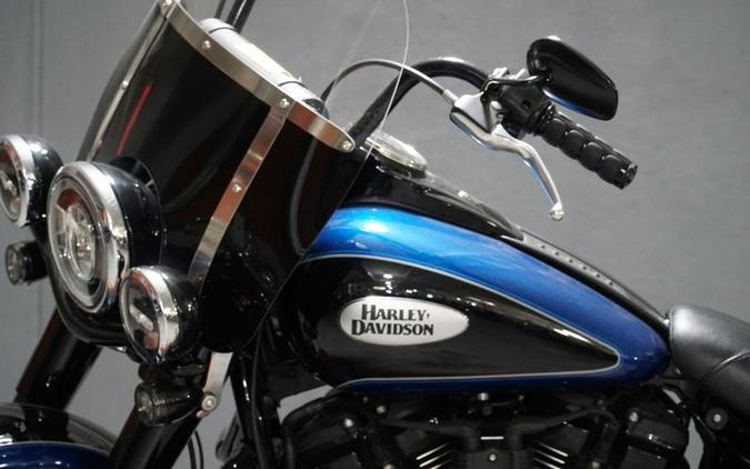 2022 Harley-Davidson® FLHCS - Heritage Classic 114